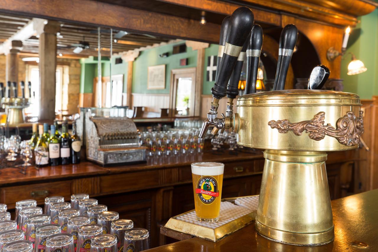 Commerce Street Brewery Hotel Mineral Point Екстериор снимка