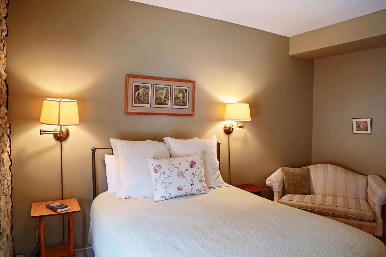 Commerce Street Brewery Hotel Mineral Point Екстериор снимка